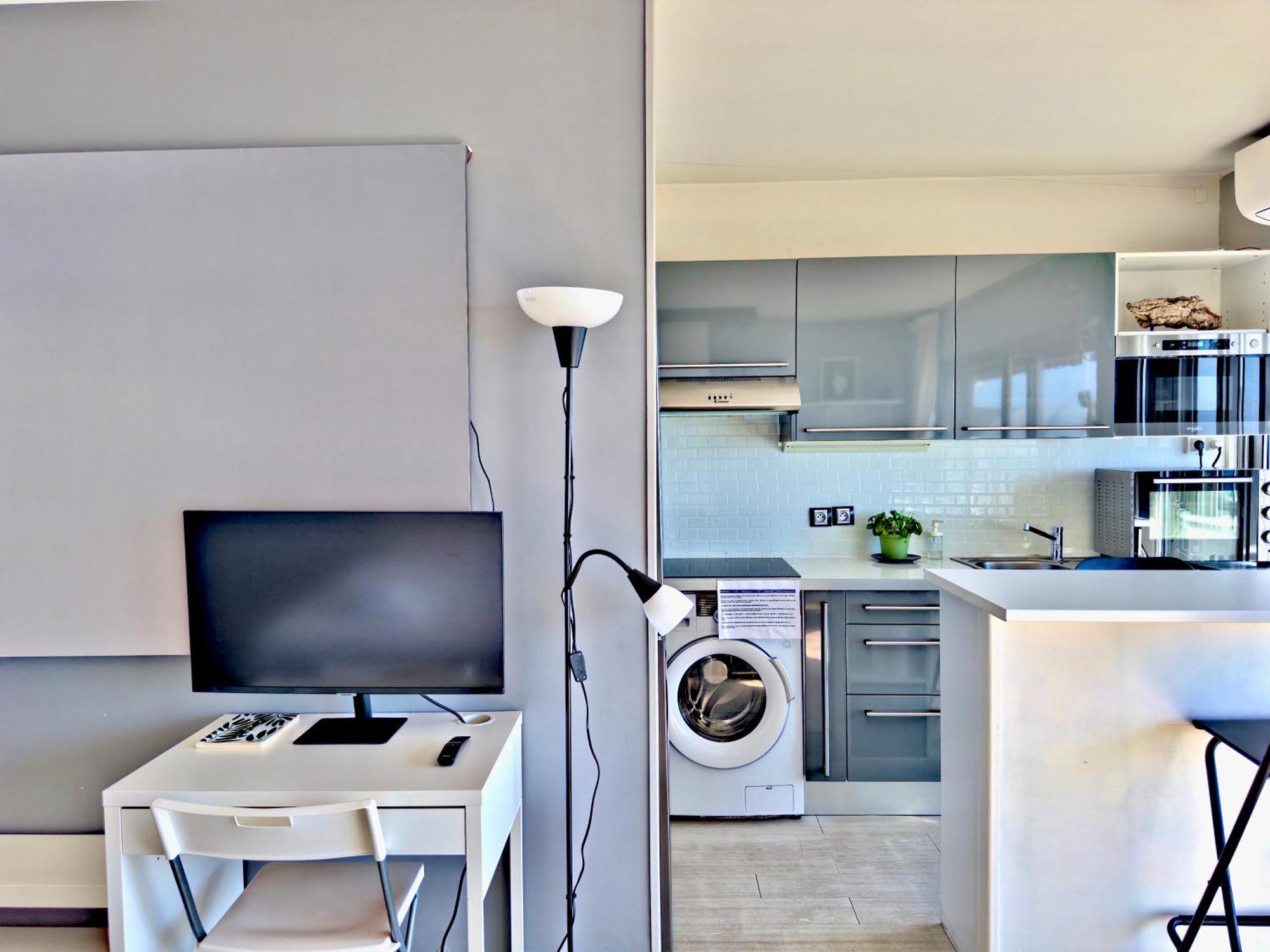 Panoramic Sea View Studio 24H Checkin Кань-сюр-Мер Екстер'єр фото